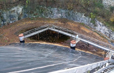 Üröm-Csókavár gáztisztító massza veszélyes hulladékkal szennyezett karsztos bányaüregének kármentesítése.